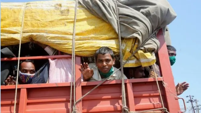 प्रवासी मजदूर