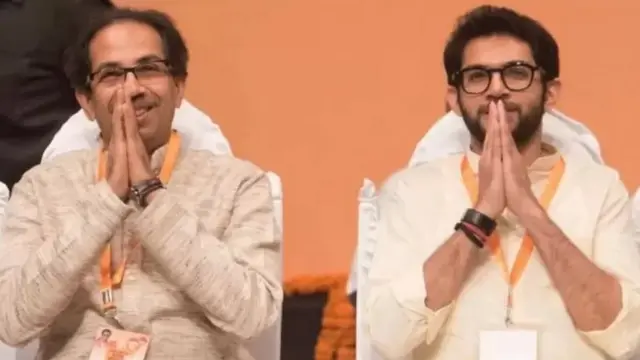 उद्धव ठाकरे आदित्य ठाकरे