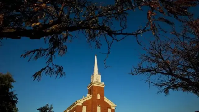 ਕਿੰਗਸਟਨ ਕਬੀਲਾ