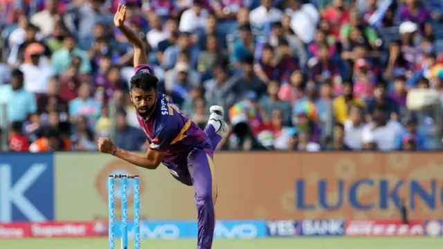 जयदेव उनादकट