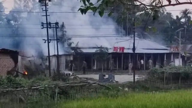 రావోలో తగలబడుతున్న దుకాణాలు