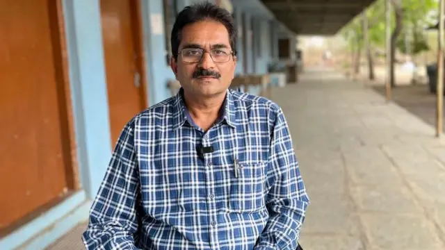 हिंगोलीचे जिल्हा अधीक्षक कृषी अधिकारी राजेंद्र कदम