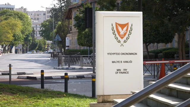 Lefkoşa'daki Kıbrıs Cumhuriyeti Maliye Bakanlığı binası