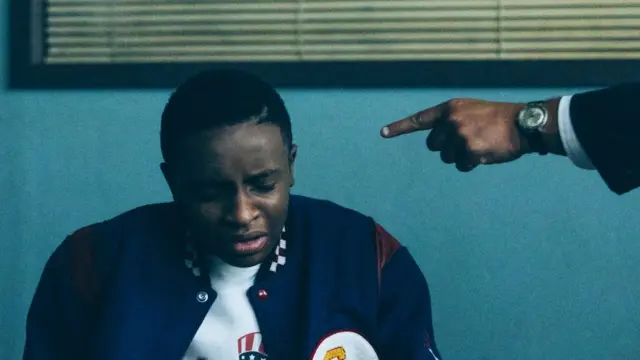 Fotograma de la miniserie "Así nos ven"