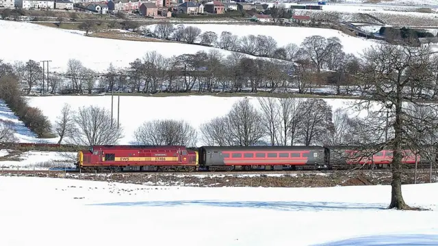 قد تكون القطارات التي تدار بالهيدروجين مجدية اقتصاديا في خطوط السكك الحديدية الطويلة وغير المزدحمة