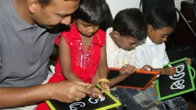 విద్యార్థులు