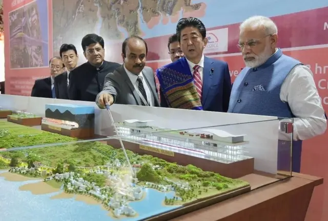 అహ్మదాబాద్ పర్యటనలో జపాన్ ప్రధాని షింజో అబే