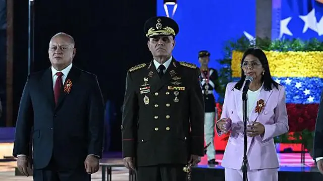 Diosdado Cabello, Vladimir Padrino López e Delcy Rodríguez
