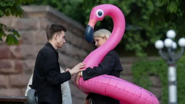 Dargaggoonni baayyeen osoo gara hariirootti hin galiin dura waa'ee mataasaaniifi addunyaa baayyee baru akka barbaadan dubbatu