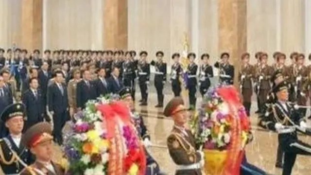 ਕਿਮ ਹਾਲ ਹੀ ਵਿੱਚ 15 ਅਪ੍ਰੈਲ ਨੂੰ ਆਪਣੇ ਦਾਦਾ ਜੀ ਦੇ ਜਨਮਦਿਨ ਦੇ ਜਸ਼ਨ ਵਿੱਚ ਸ਼ਾਮਲ ਨਹੀਂ ਹੋਏ ਸਨ