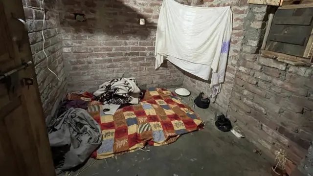 गुलशन कुमार का घर