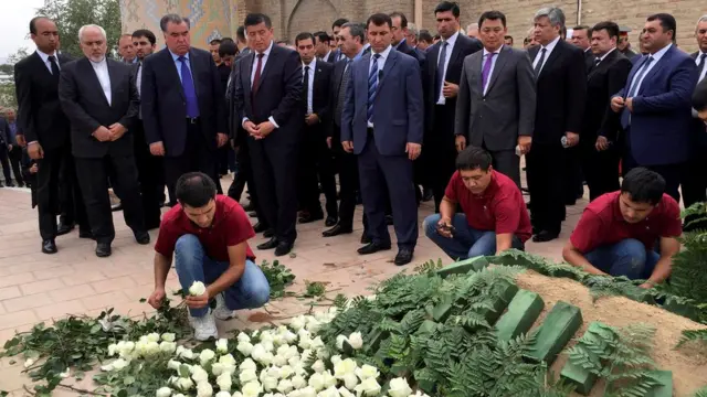 Ислом Каримовнинг қабри