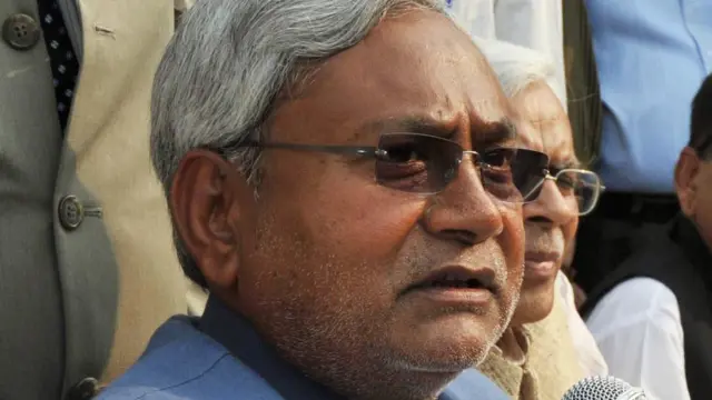 नीतीश कुमार