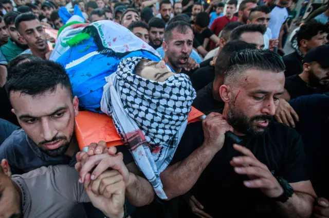 Dhiigga bini’aadanka oo sabab la’aan la daadiyo