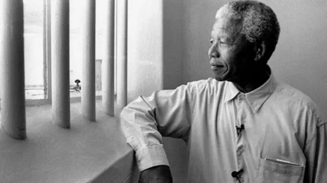 نېلسن منډېلا