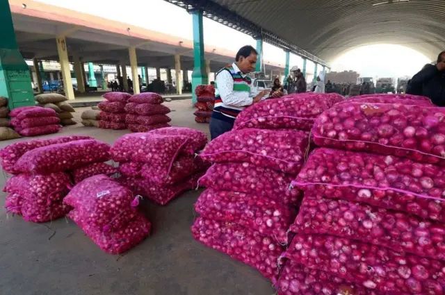 ఉల్లిపాయల ధరల పెరుగుదల