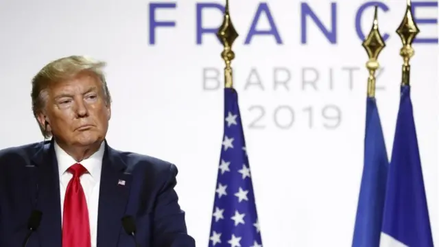 ফ্রান্সের বিয়ারিৎজে জি-সেভেন শিল্পোন্নত গোষ্ঠির শীর্ষ সম্মেলনে মি: ট্রাম্প