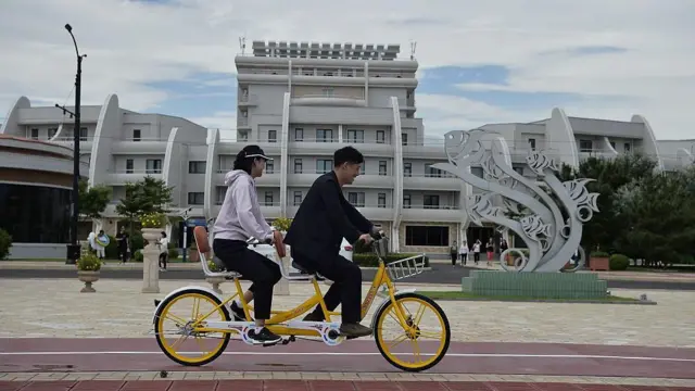 انتظار میرود گردشگران «خارجی» عمدتاً از چین و روسیه باشند