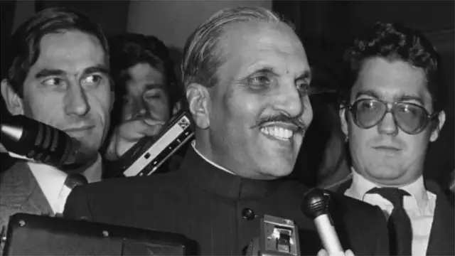 ਪਾਕਿਸਤਾਨ ਦੇ ਸਾਬਕਾ ਰਾਸ਼ਟਰਪਤੀ ਜਨਰਲ ਜ਼ੀਆ-ਉਲ-ਹੱਕ