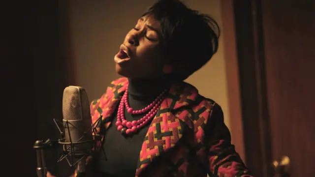 National Geographic dizisinde Aretha Franklin'i İngiliz oyuncu Cynthia Erivo canlandırıyor.