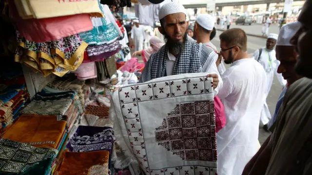 సౌదీ పర్యాటకులు