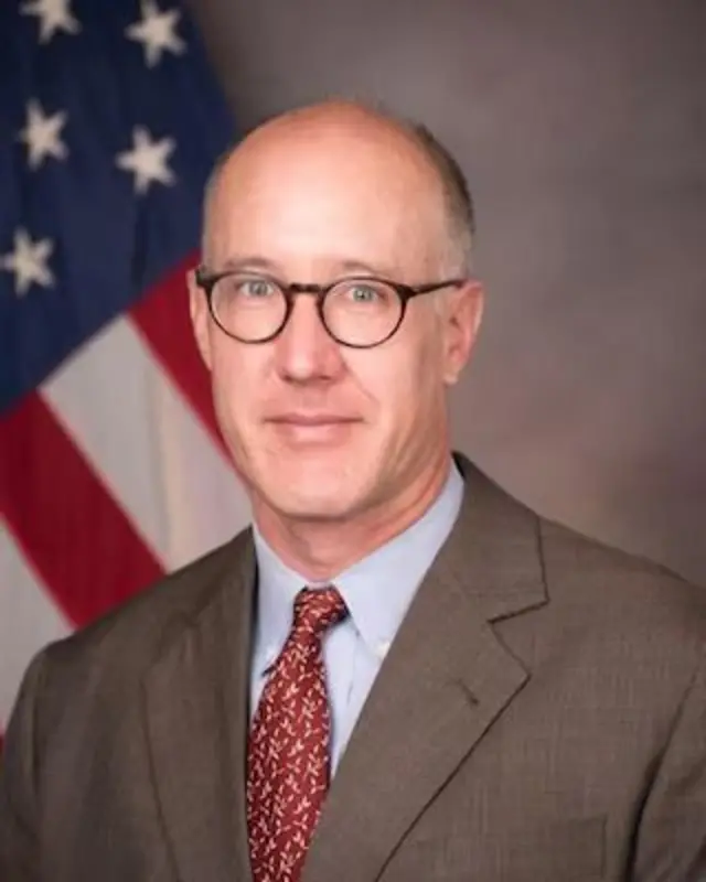 ဒေါက်တာဇာခရီအဘူဇာ၊ အမေရိကန် ကာကွယ်ရေး ဝန်ကြီးဌာန