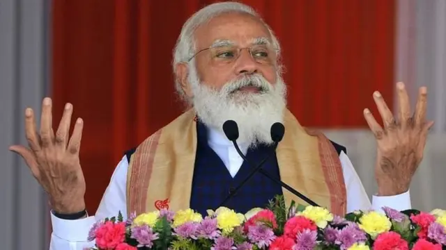 नरेंद्र मोदी