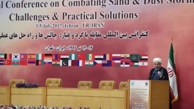 آقای روحانی با اشاره به ساخت سد در افغانستان و چند همسایه دیگر ایران گفته:"نمی‌توانیم در برابر آنچه محیط زیست ما را تخریب می‌کند، بی‌تفاوت باشیم."