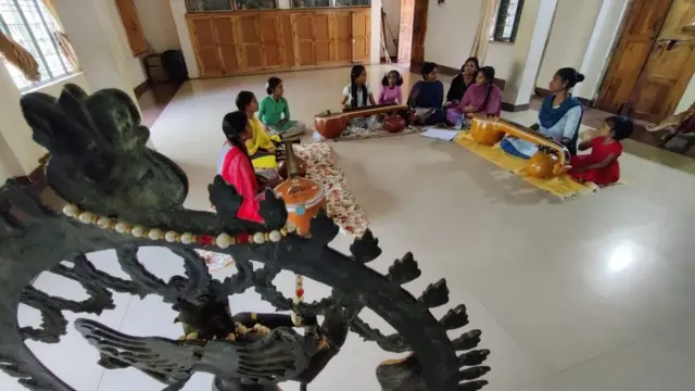 జట్టు ఆశ్రమం