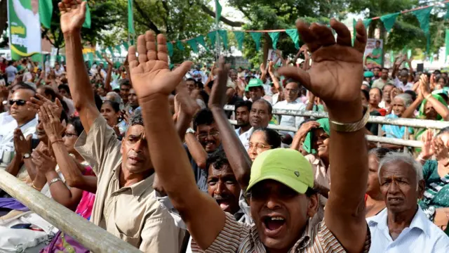 කැම්බල් පිටියේ පැවති එක්සත් ජාතික පක්ෂ හැත්තෑ වන සංවත්සර උළෙල