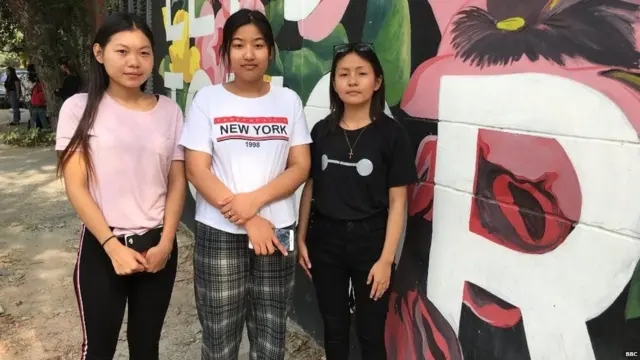 કૉલેજની વિદ્યાર્થિનીઓ