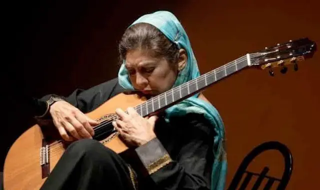 لیلی افشار (۱۳۳۴-۱۴۰۲)