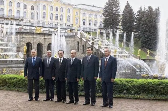 Аскар Акаев: ШКУнун таржымалы Цзян Цземинь менен тыгыз байланышкан
