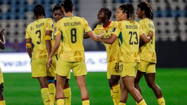 Female Elephants coach Reynald Pedros say di team gatz manage key moments well for di game, to stand a chance. We gatz find proper balance between defence and attack