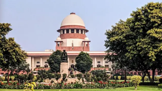 உச்சநீதிமன்றம், வழக்கு நிலுவை, தமிழ்நாடு அரசு