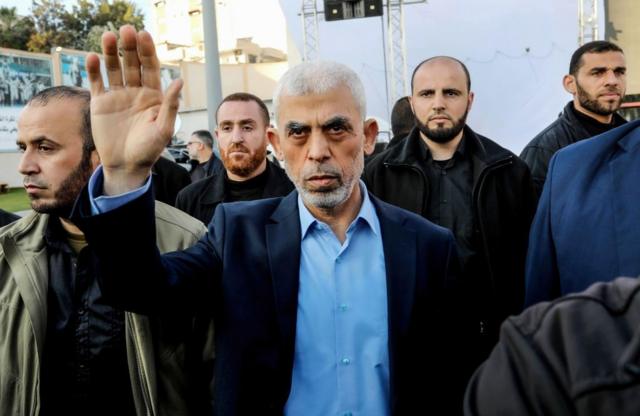 يحيى السنوار: حرب غزة تتوقف بالكامل على رأي قائد حركة حماس في القطاع -  جيروزاليم بوست - BBC News عربي