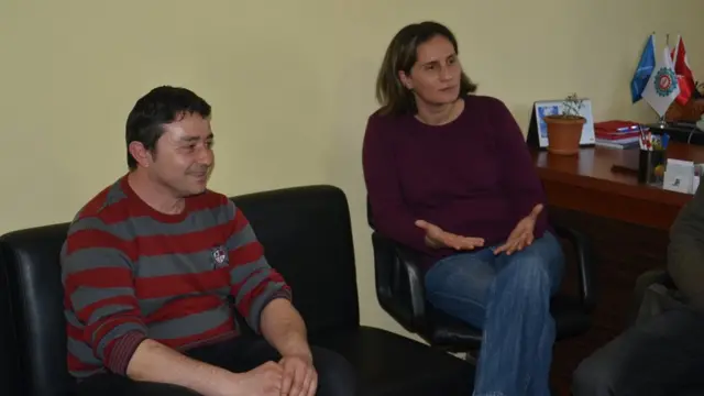 Birleşik Metal-İş'te referandumda 'evet' ve 'hayır' diyen işçiler arasında yapılan köprüler ve yollar konusunda tartışma yaşanıyor.