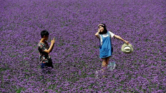 хлопець і дівчина