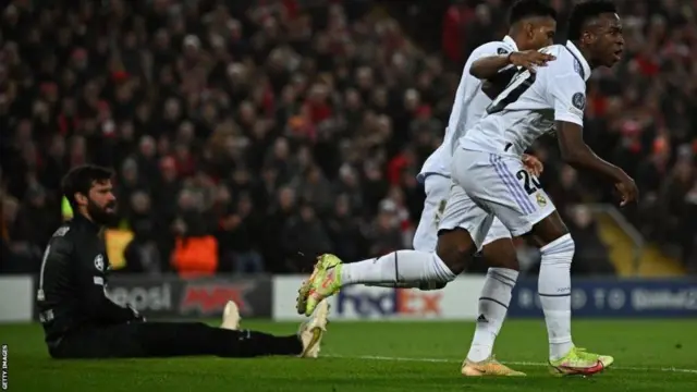 هذه هي المرة الثالثة فقط في هذا القرن الذي تهتز فيه شباك ليفربول بخمسة أهداف في مباراة على ملعبه