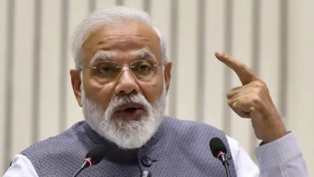 नरेंद्र मोदी