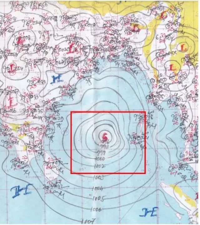 ঘূর্ণিঝড়ের অবস্থান
