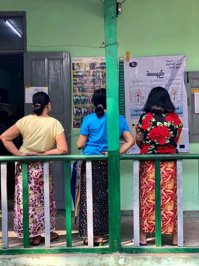မြို့တော်ကော်မတီဝင် ခြောက်ဦးနေရာကိုတော့ NLDပါတီကပဲ အနိုင်ရခဲ့ပြီး မြို့နယ်အဆင့်မှာတော့ NLDက ၈၃ဦးနဲ့ တစ်သီးပုဂ္ဂလကိုယ်စားလှယ် ၁၆ဦးကအနိုင်ရရှိခဲ့တာပါ။