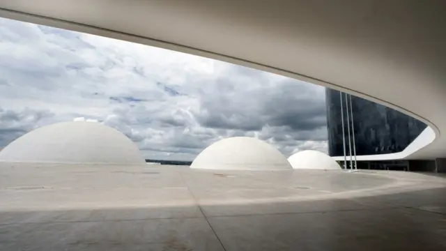 Vista da cúpula dos auditórios do TSEgrandes loteriasBrasília