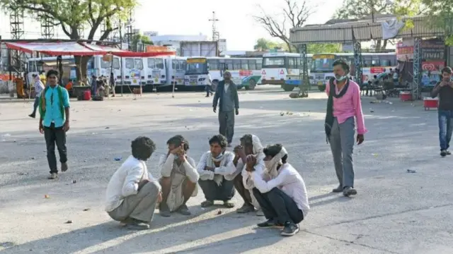 પ્રવાસી મજૂરો