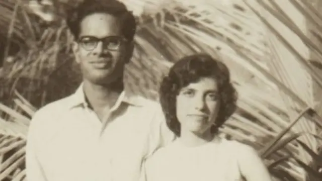 தன்னுடைய பார்சி தாயார் மற்றும் இந்து தந்தையின் அனுபவத்தை அடுத்து நிலோபர் வெங்கட்ராமன் இந்த திட்டத்தைத் தொடங்கினார்.