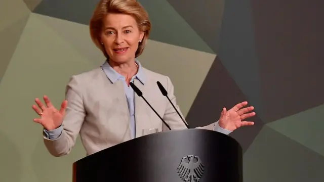 জার্মান প্রতিরক্ষামন্ত্রী উরসুলা ফন ডের লেইন