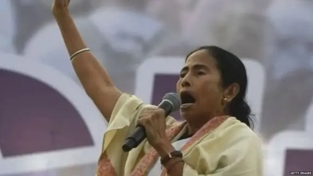 ਪੱਛਮ ਬੰਗਾਲ ਦੀ ਮੁੱਖ ਮੰਤਰੀ ਮਮਤਾ ਬੈਨਰਜੀ