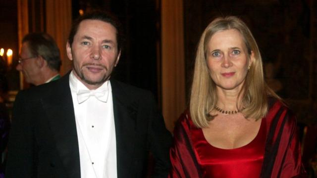 Jean-Claude Arnaud y Katarina Frostensony en 2001.