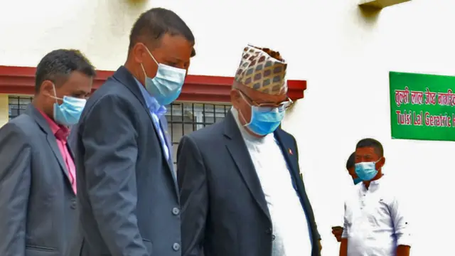 एमाले बैठक