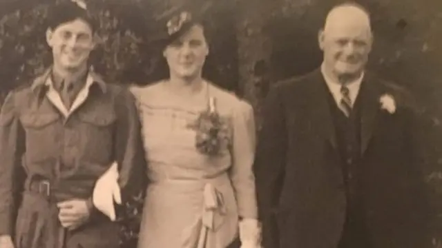 ثمانية أشقاء في الحرب العالمية الأولى